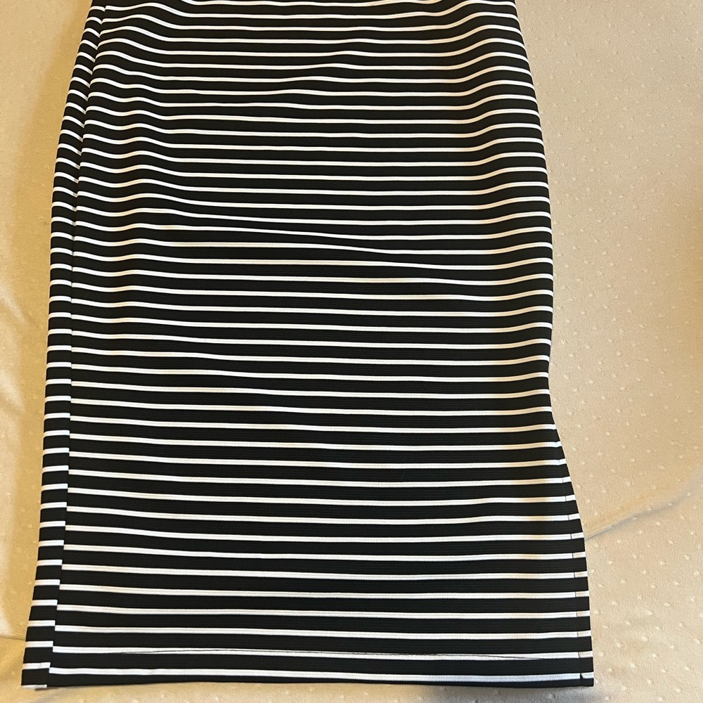 Pencil skirt